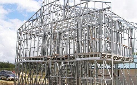 LIGHT GAUGE STEEL OR LUMBER – WHICH IS THE BETTER FRAMING OPTION IN RESIDENTIAL CONSTRUCTION?